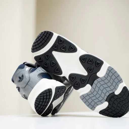 Basket ADIDAS OZMILLEN ID5718 https://chb7.com original Algerie DZ