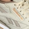 Baskets Reebok Classic Leather 2025  Beige Ash 100207942 https://chb7.com original Algerie DZ