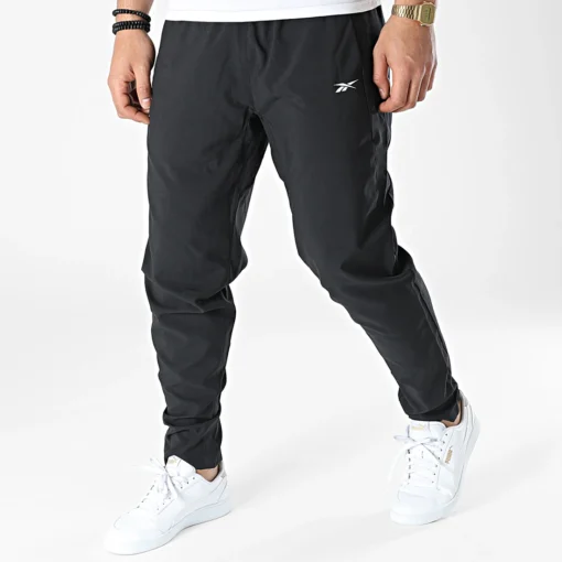Pantalon de Jogging Reebok Workout Ready 100038337 pour Homme – Noir FJ4060 https://chb7.com original Algerie DZ