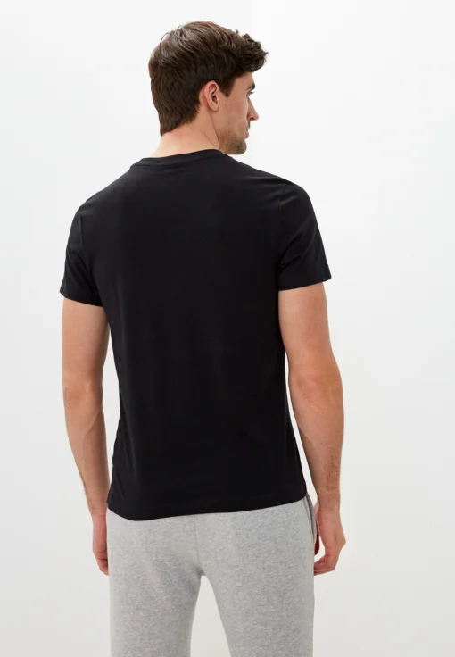 T-shirt Reebok Small Chest Logo - noir HG4441 https://chb7.com original Algerie DZ