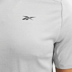 T-shirt Reebok Mélange respirant pour entraînement HR6146 https://chb7.com original Algerie DZ