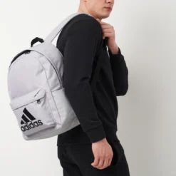 Sac à dos adidas Classic Badge of Sport IZ1884 https://chb7.com original Algerie DZ