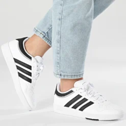 Baskets adidas Hoops 4.0 Blanc / Noir JI3471 https://chb7.com original Algerie DZ