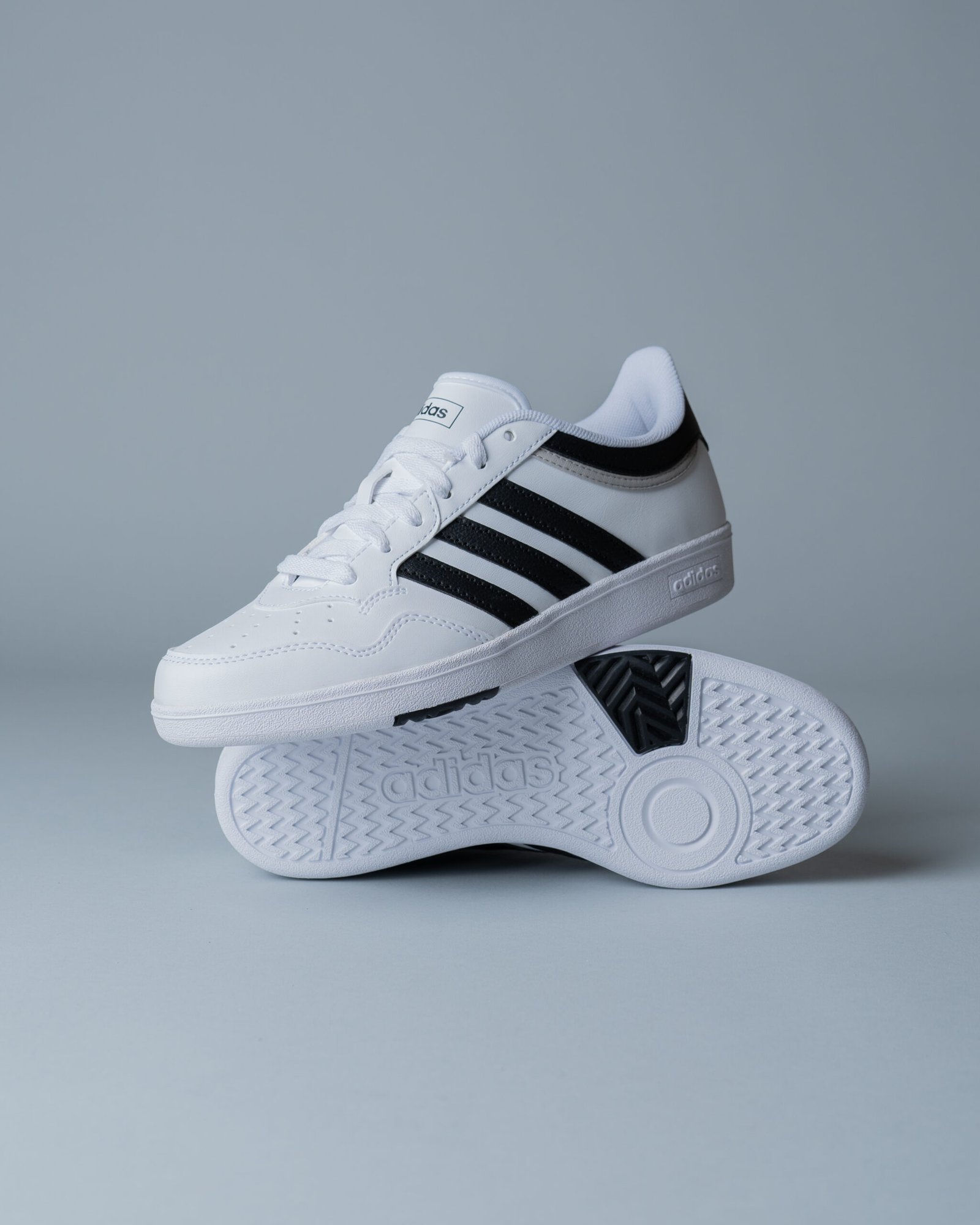 Baskets adidas Hoops 4.0 Blanc / Noir JI3471 https://chb7.com original Algerie DZ Baskets adidas Hoops 4.0 Blanc / Noir JI3471 https://chb7.com original Algerie DZ