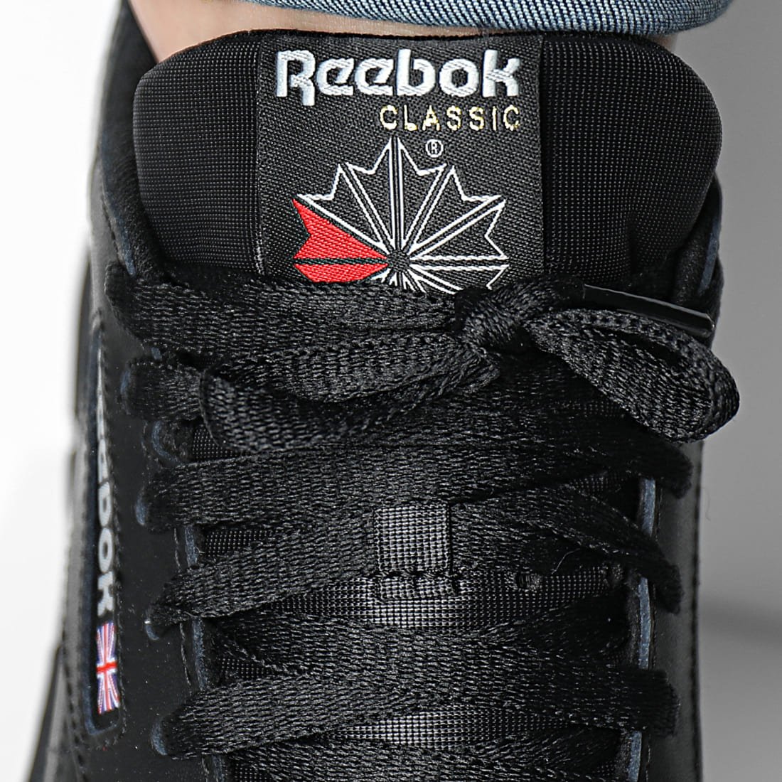 Chaussures Reebok Classic Leather Black 100008494 https://chb7.com original Algerie DZ Chaussures Reebok Classic Leather Black 100008494 https://chb7.com original Algerie DZ