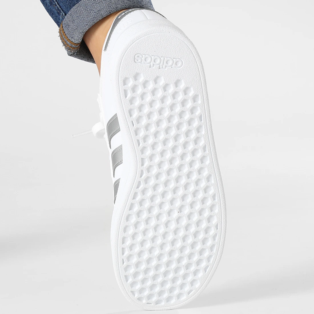 Baskets adidas Grand Court Lifestyle Blanc/Argent GW6506 https://chb7.com original Algerie DZ Baskets adidas Grand Court Lifestyle Blanc/Argent GW6506 https://chb7.com original Algerie DZ