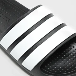 Claquettes adidas Adilette Flow noire et blanc IF4134 https://chb7.com original Algerie DZ