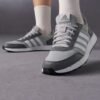 Baskets adidas Run 50s Gris IG6553 https://chb7.com original Algerie DZ