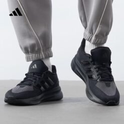 Baskets Ultrarun 5 Core Black IH2640 https://chb7.com original Algerie DZ