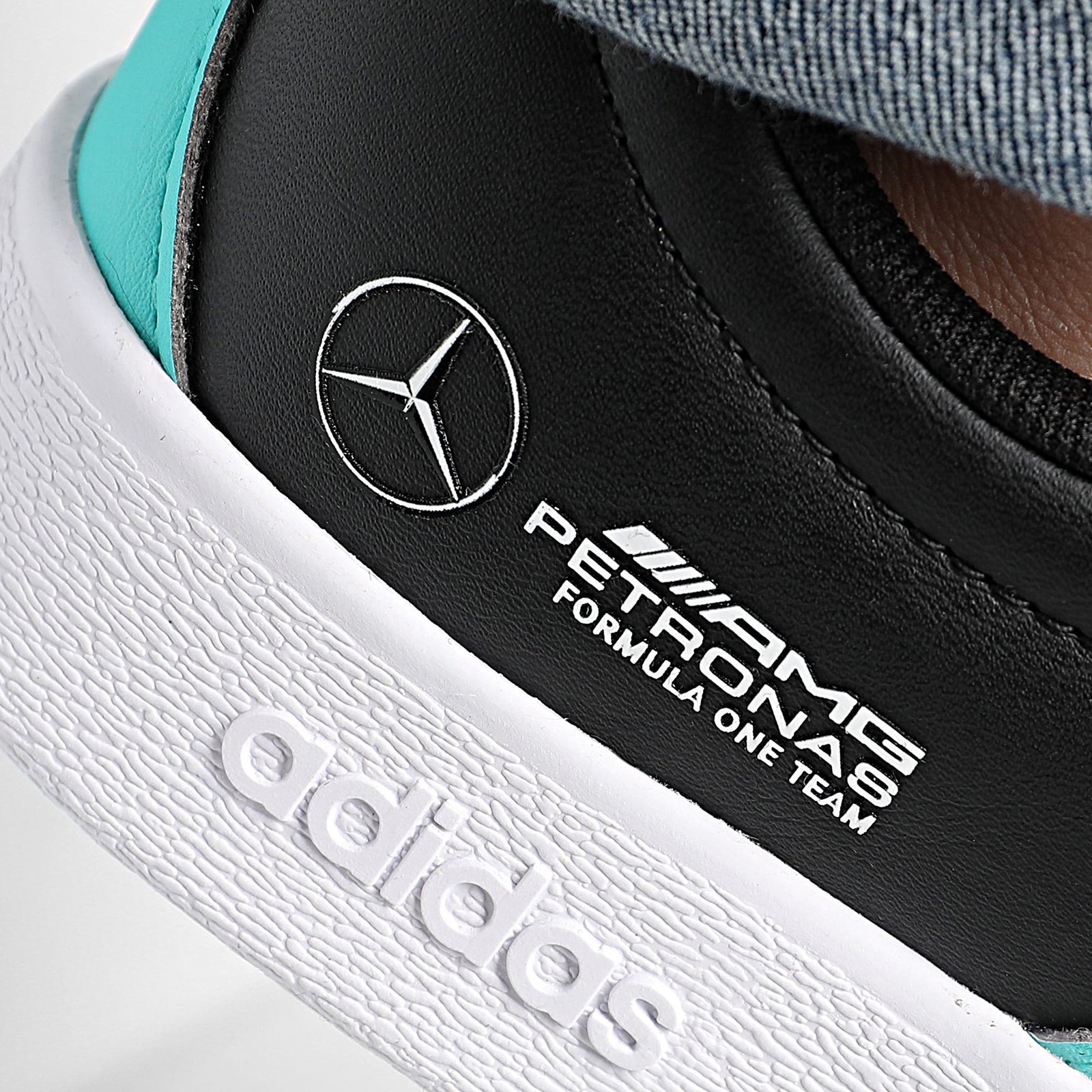 Baskets adidas Mercedes-AMG Petronas VL Court Base JR1068 https://chb7.com original Algerie DZ Baskets adidas Mercedes-AMG Petronas VL Court Base JR1068 https://chb7.com original Algerie DZ